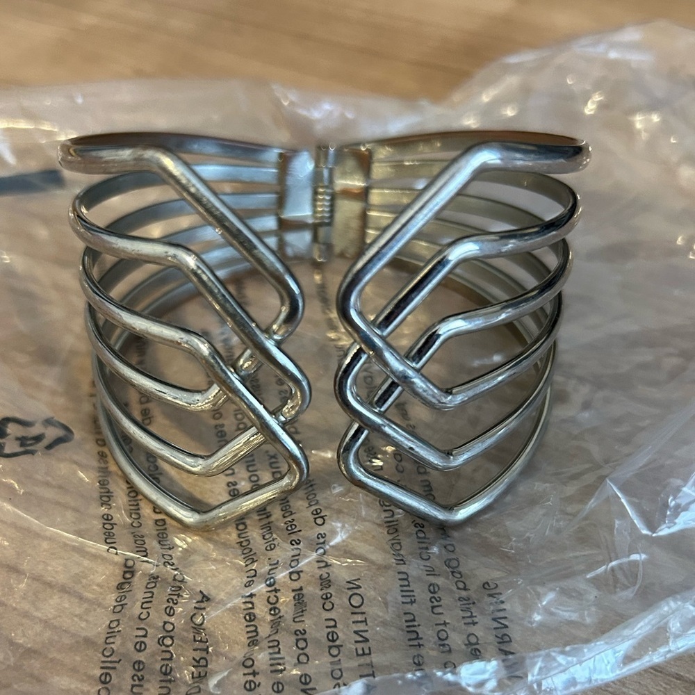 Silvertone Cuff Bracelet NWOT